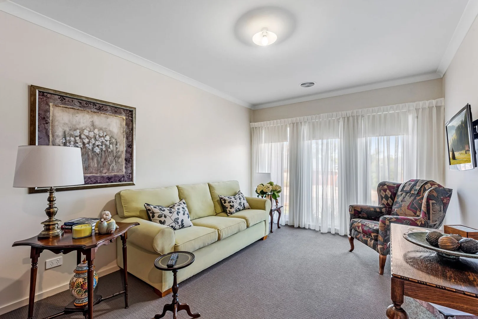 Additional image 2 of 10 Hampshire Place, Strathfieldsaye VIC 3551