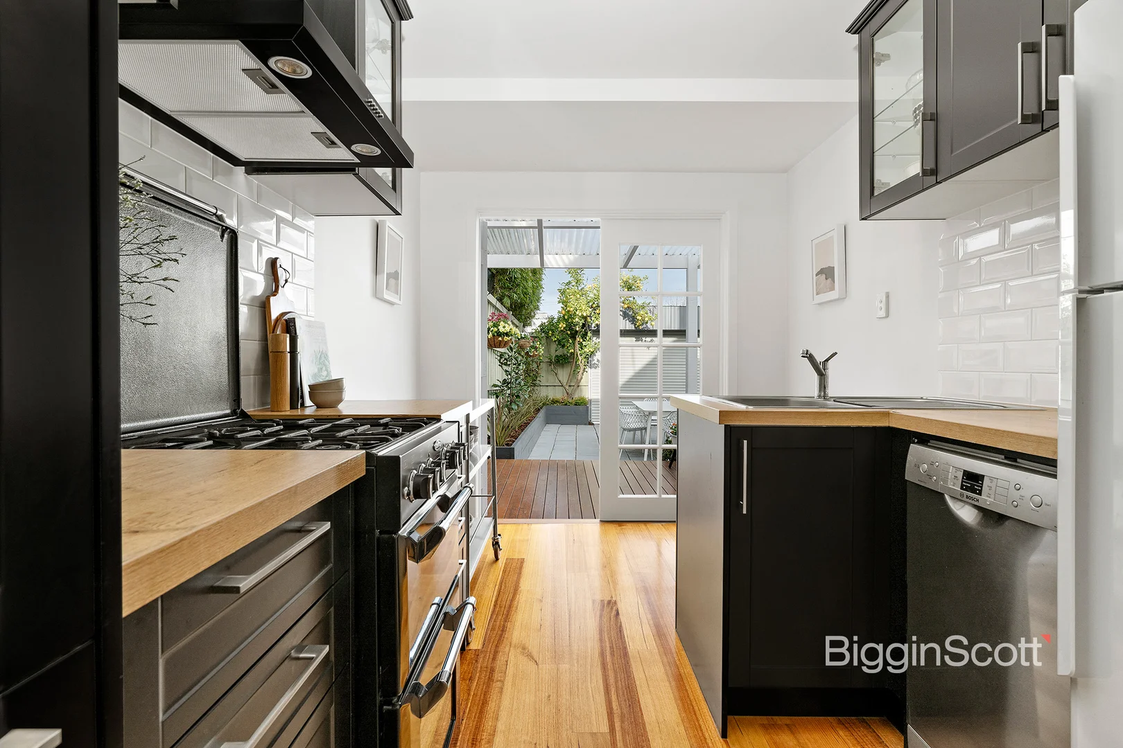 Additional image 5 of 61 Fraser Street, Richmond VIC 3121