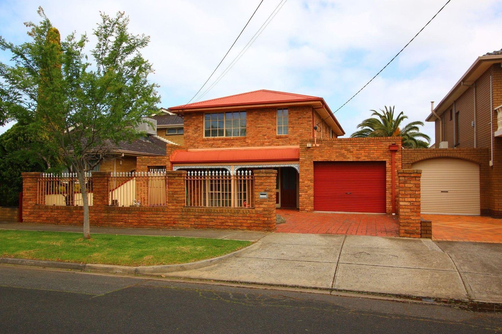 3 bedrooms House in 39 Sanderson Street YARRAVILLE VIC, 3013