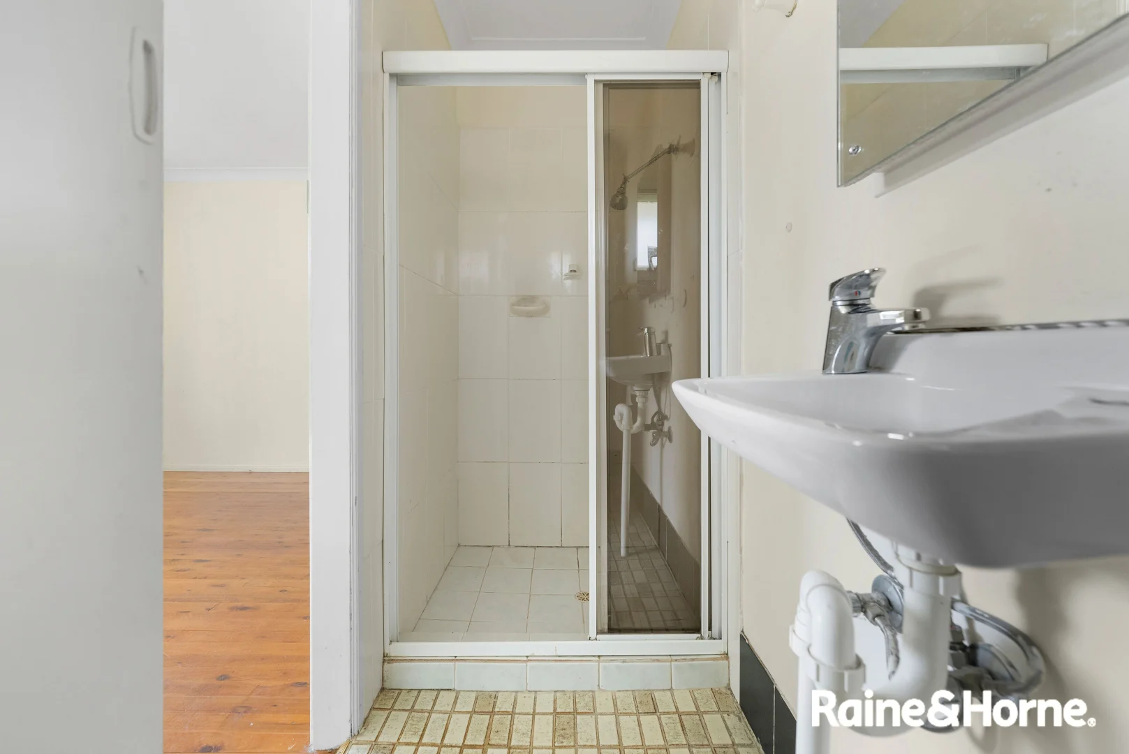 Additional image 6 of 3 Canberra Street, St Johns Park NSW 2176