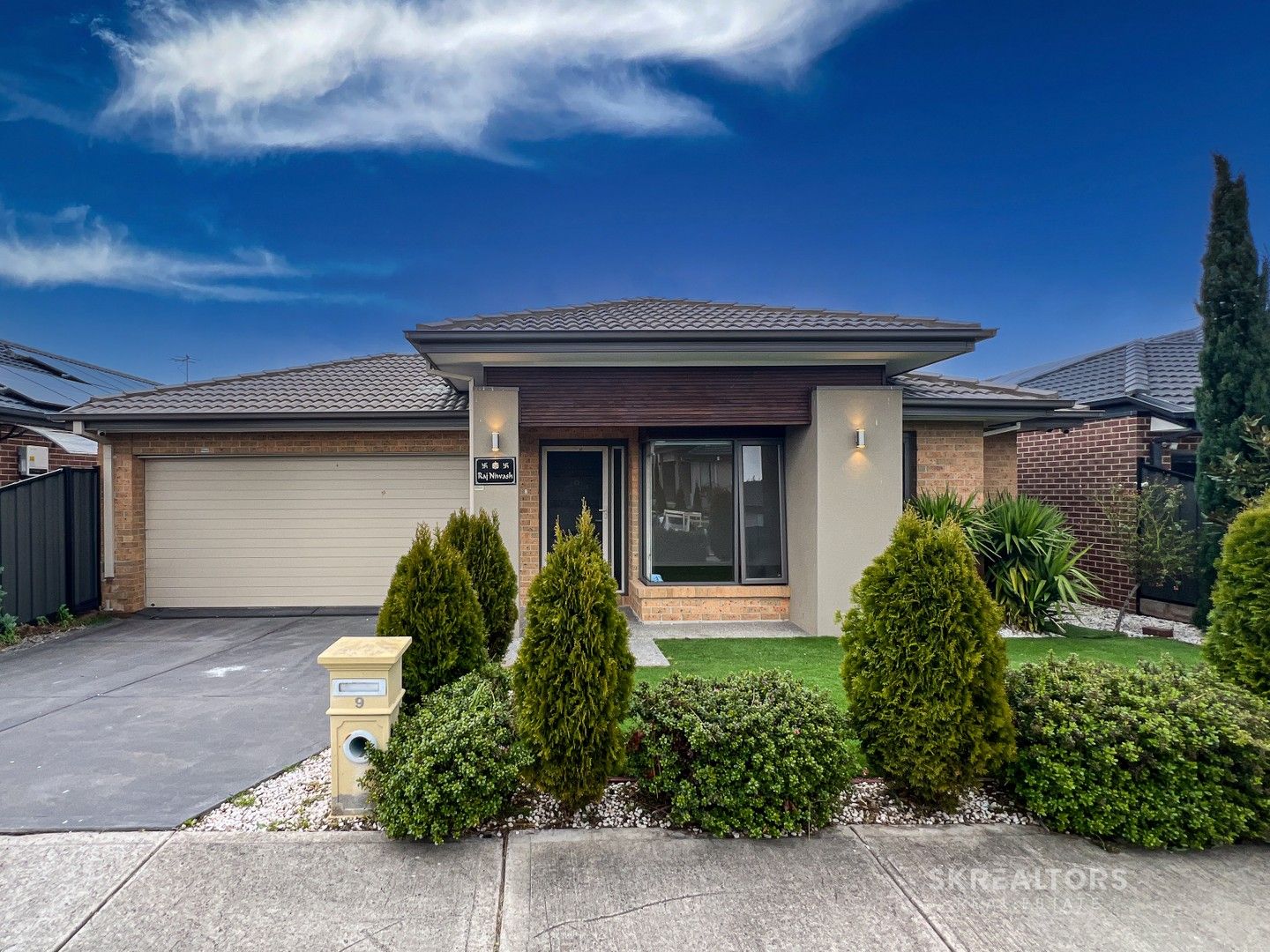 4 bedrooms House in 9 Angove Street CRAIGIEBURN VIC, 3064