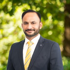 Kanwaljeet Bhullar, Sales representative