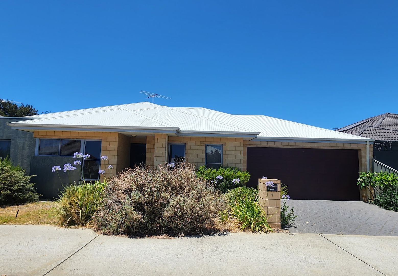 1 Seville Way, Aubin Grove WA 6164, Image 1