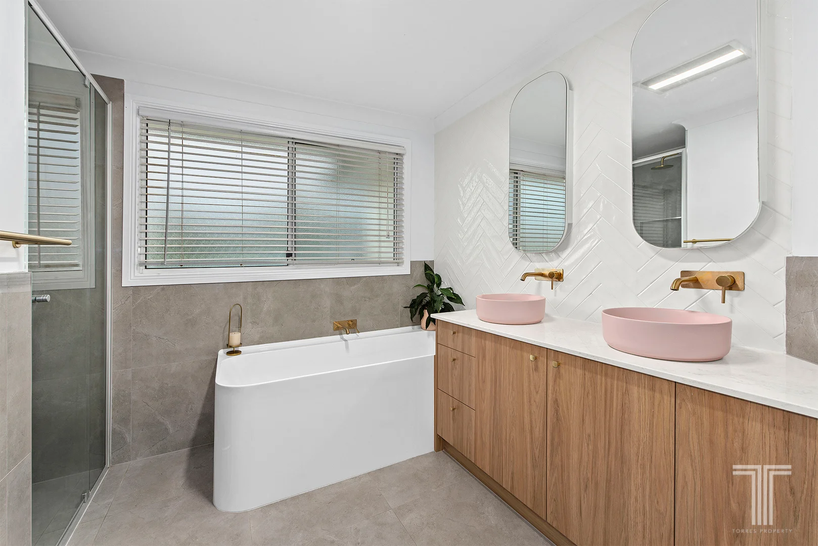 Additional image 13 of 10 Delaney Cct, Carindale QLD 4152