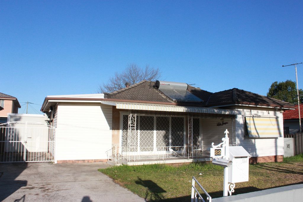 3 bedrooms House in 22 GIDGEE STREET CABRAMATTA NSW, 2166