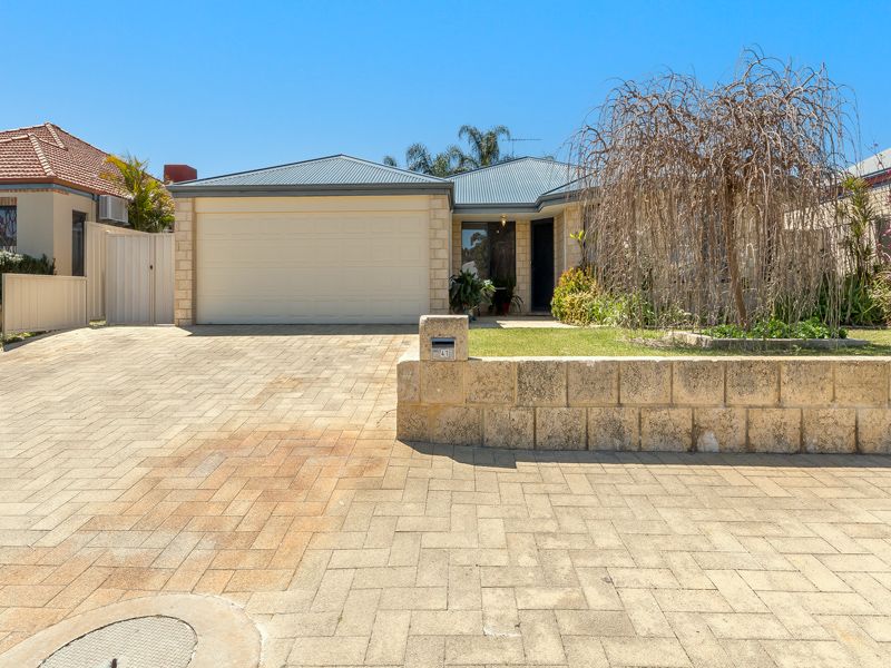 41 Myerson Crescent, Maida Vale WA 6057, Image 0