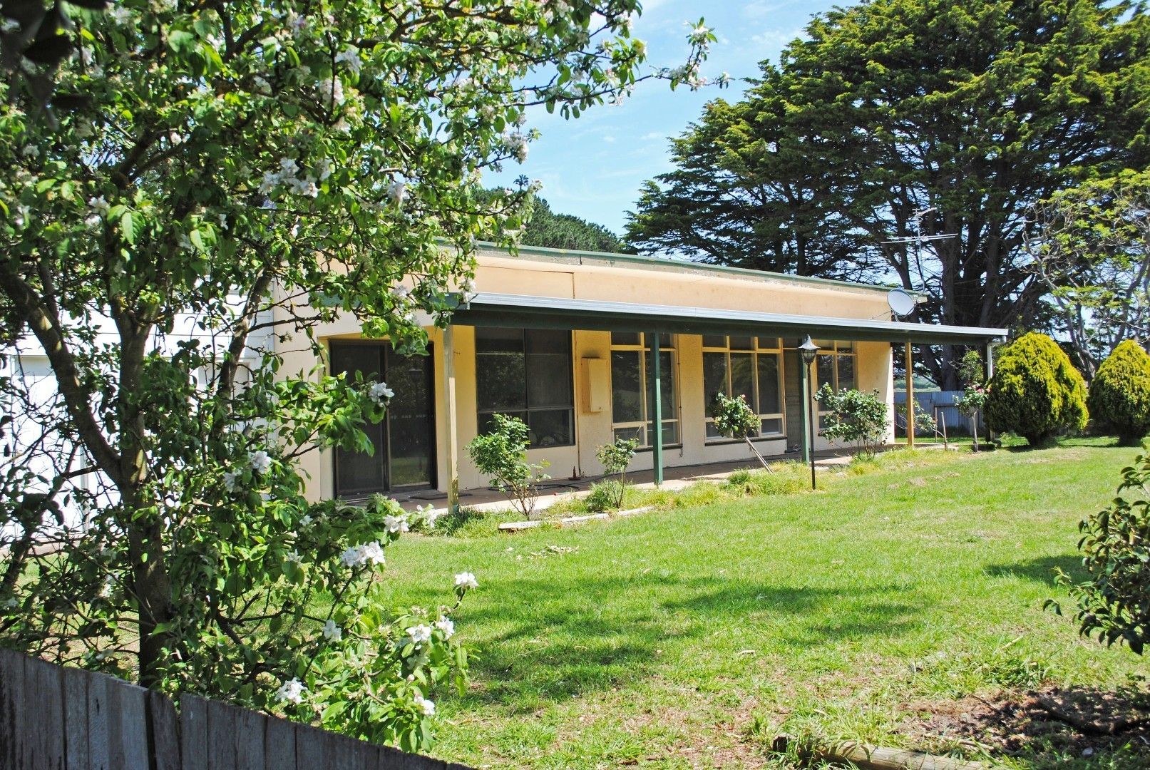 8367 Princes Highway, Portland VIC 3305 House For Rent Domain