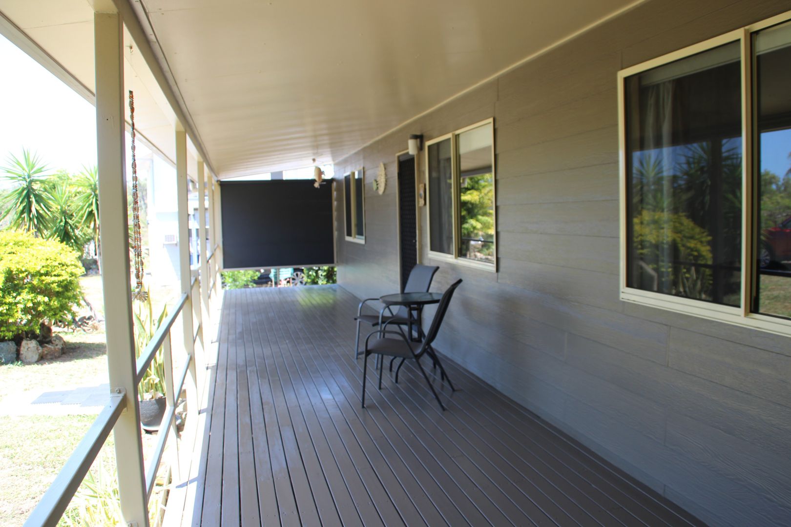 80 Blackcurrant Dr, Hideaway Bay QLD 4800, Image 2