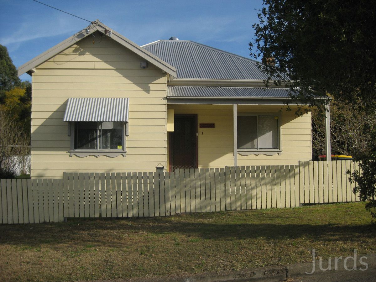 3 bedrooms House in 1 Melbourne Street ABERDARE NSW, 2325