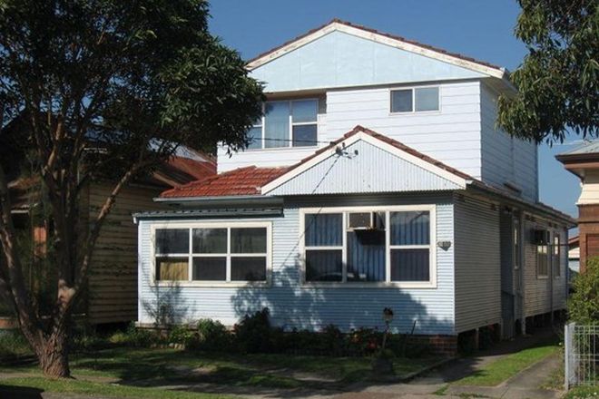 Picture of 52 Nile St, MAYFIELD NSW 2304