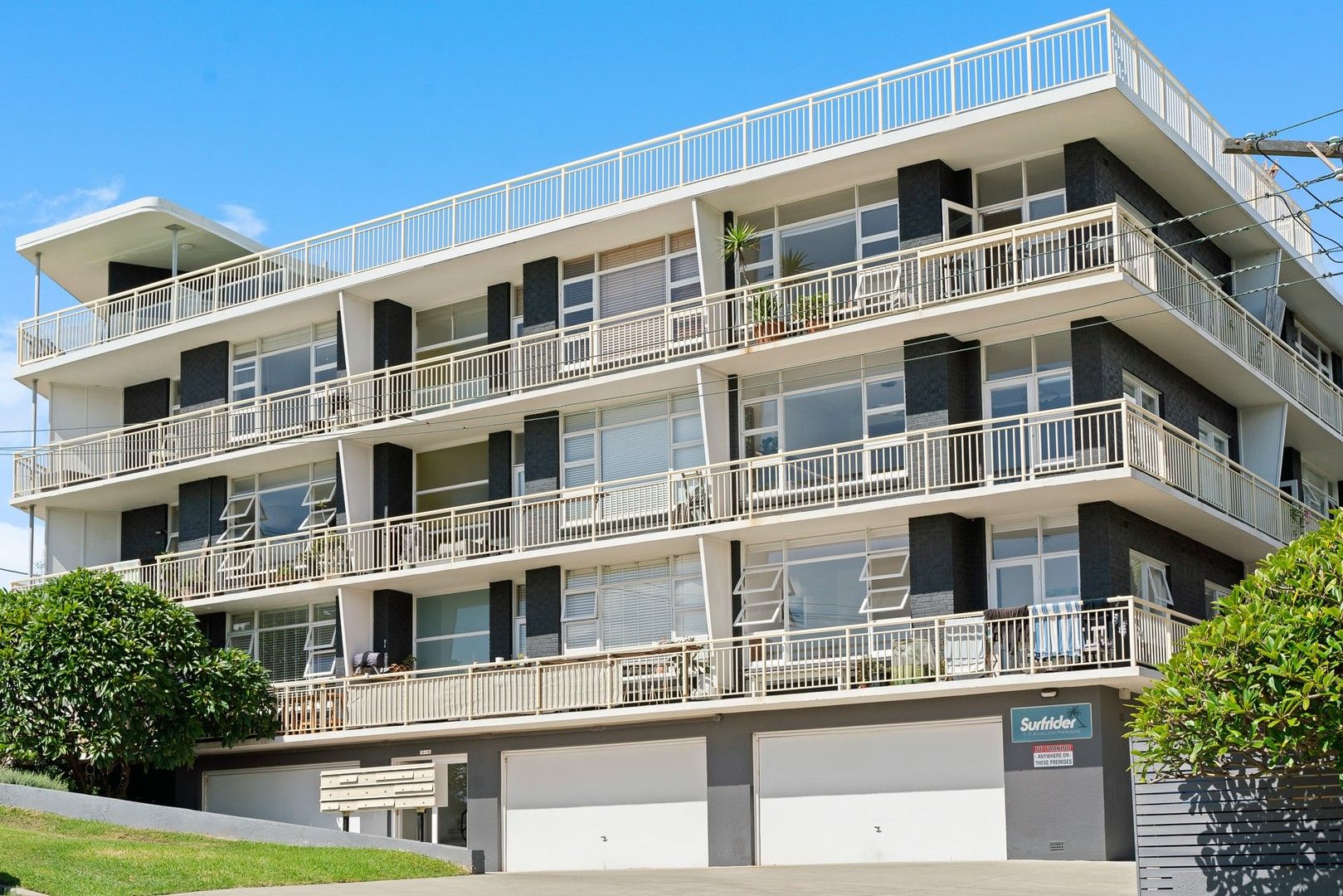 1 bedrooms Apartment / Unit / Flat in 29/1 Avalon Parade AVALON BEACH NSW, 2107