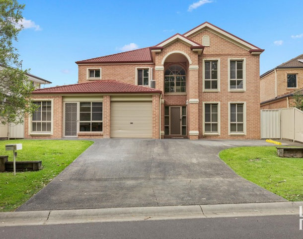 8 Cascade Circuit, Albion Park NSW 2527