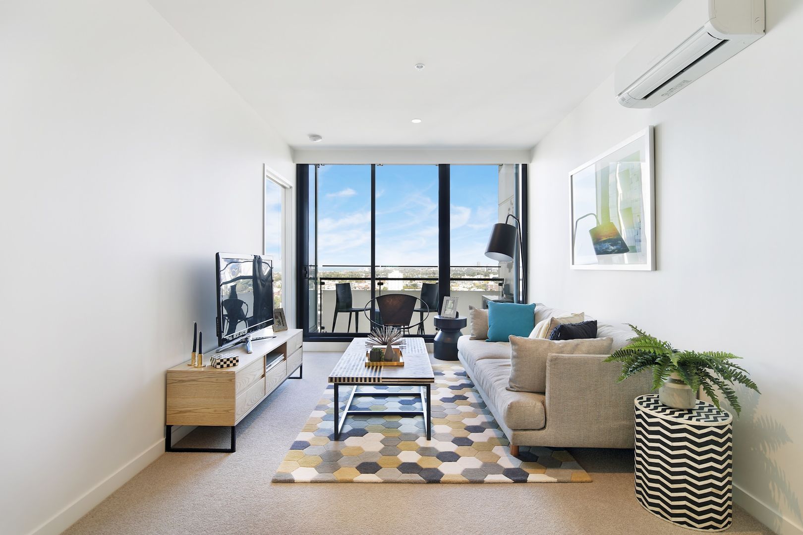 2 bedrooms Apartment / Unit / Flat in 1507/45 Clarke Street SOUTHBANK VIC, 3006