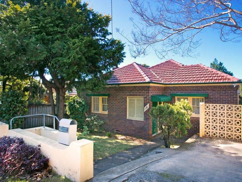 18 Frenchs Forest Road, Seaforth NSW 2092, Image 0