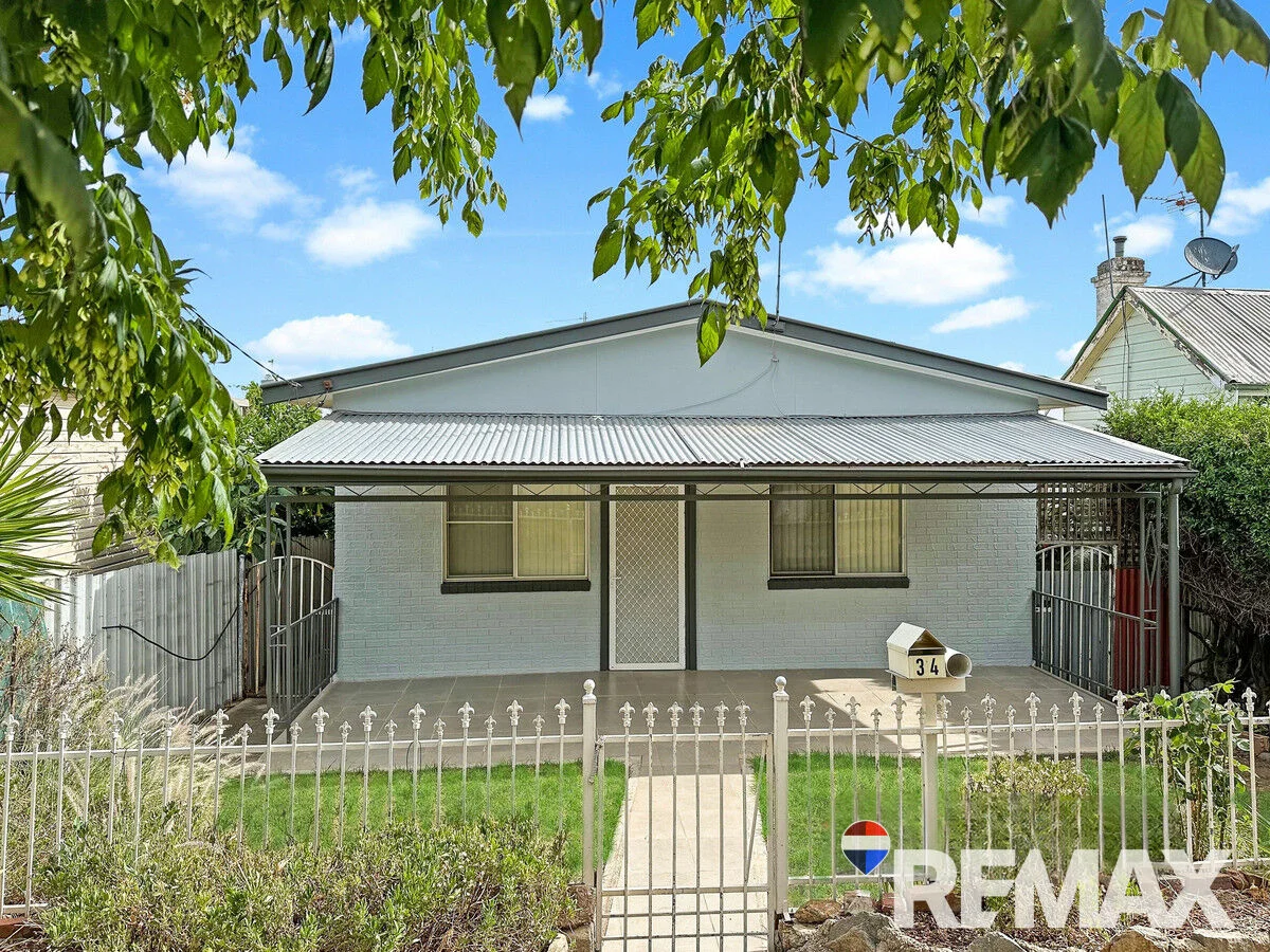 34 Marquis Street, Junee NSW 2663