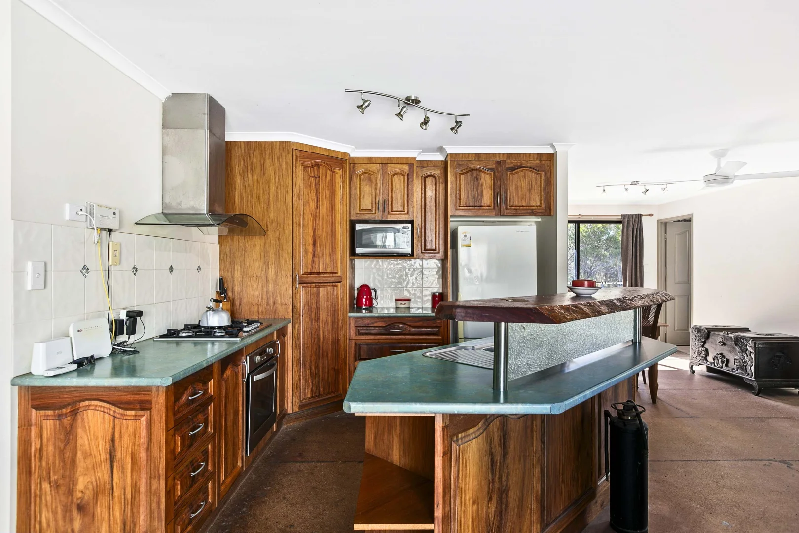 Additional image 7 of 297 Pacific Haven Cct, Pacific Haven QLD 4659