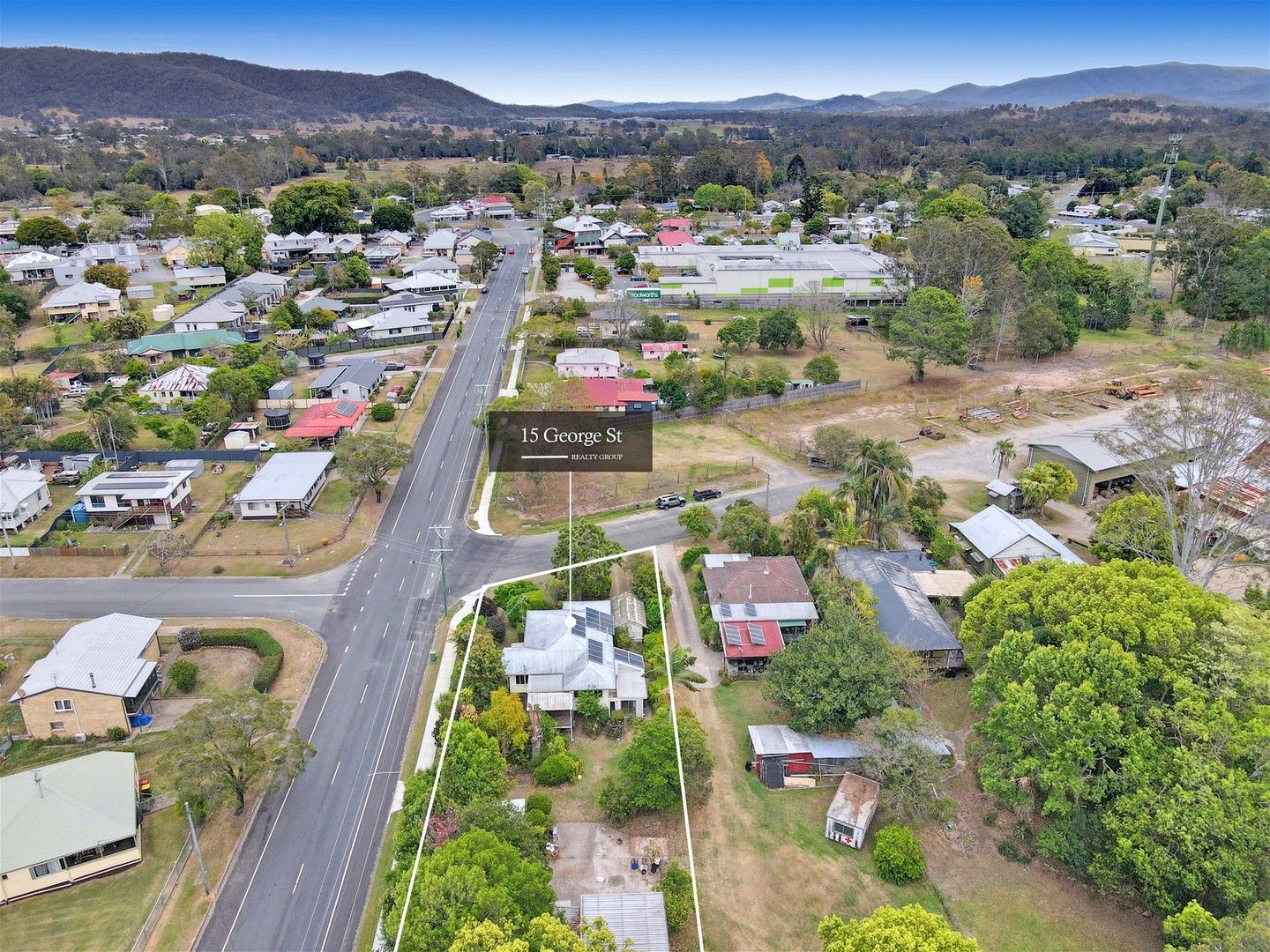 3 bedrooms House in 15 George Street WOODFORD QLD, 4514