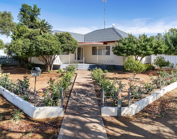 24 Warri Street, Ardlethan NSW 2665