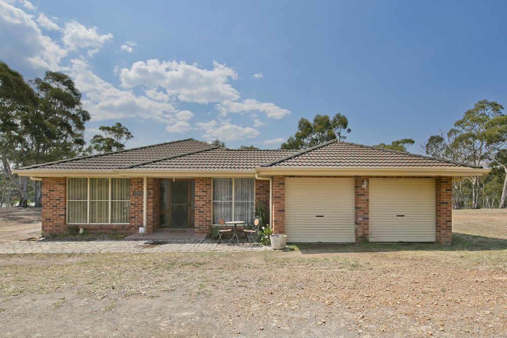 11 Wistringia Place, Tallong NSW 2579, Image 0