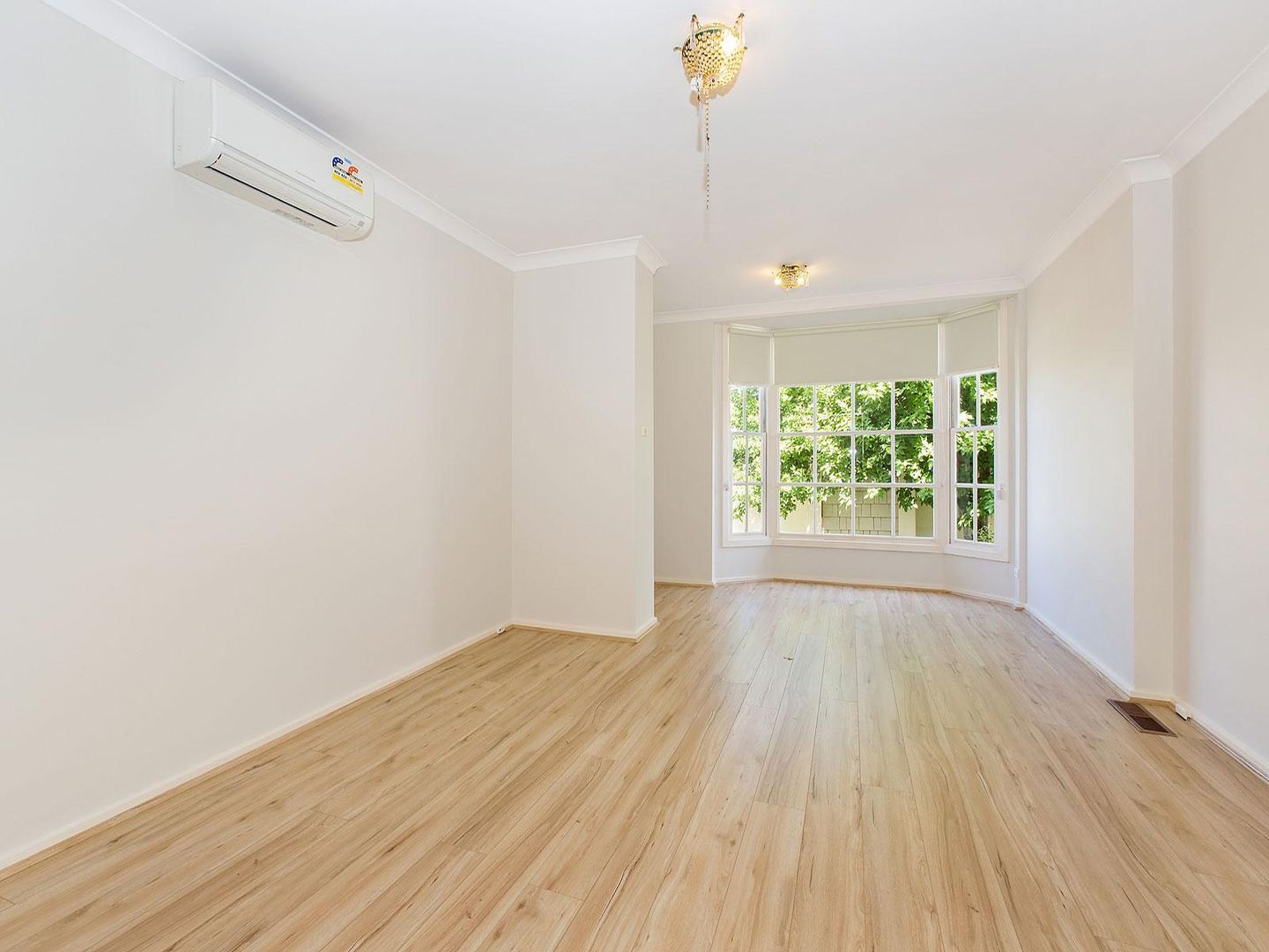 4 Hatfield Street, Blakehurst NSW 2221, Image 1