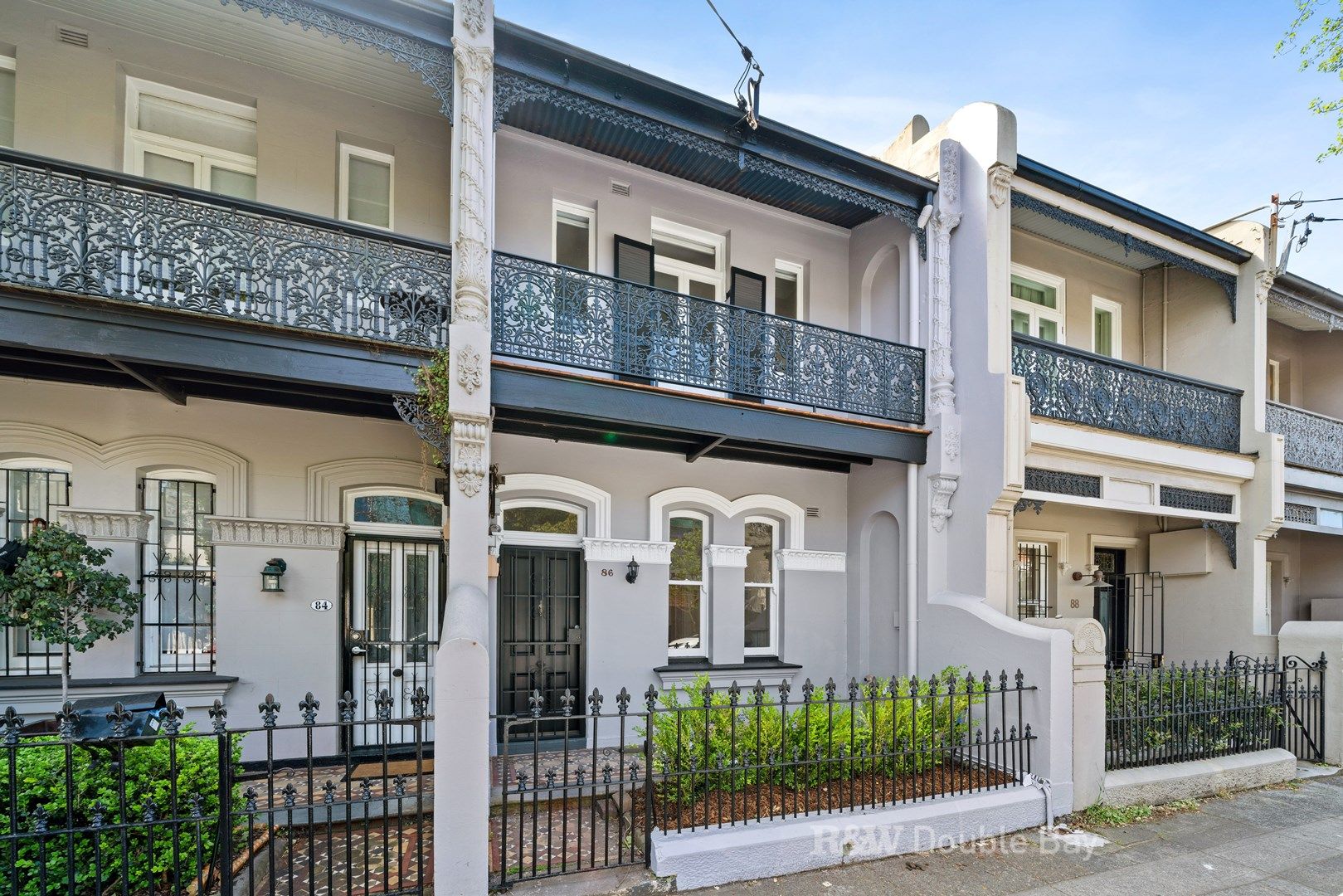 3 bedrooms Terrace in 86 Jersey Road WOOLLAHRA NSW, 2025