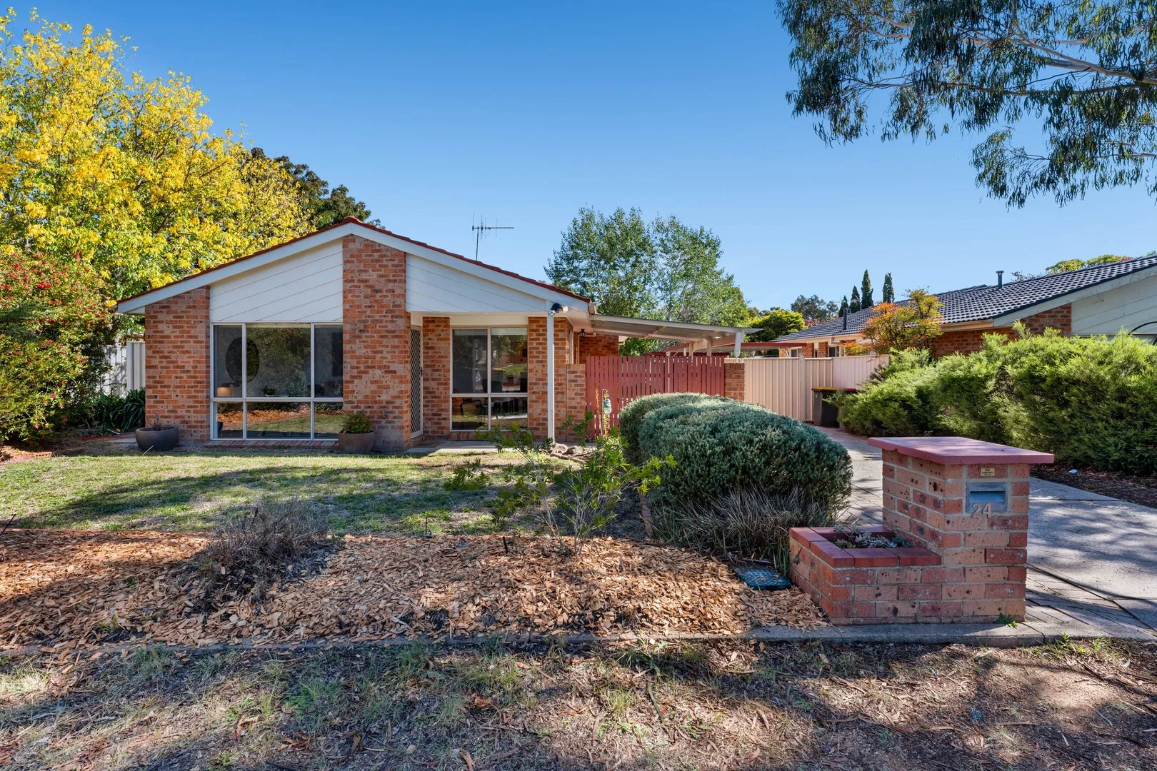 Primary image of 24 Fink Crescent, Calwell ACT 2905