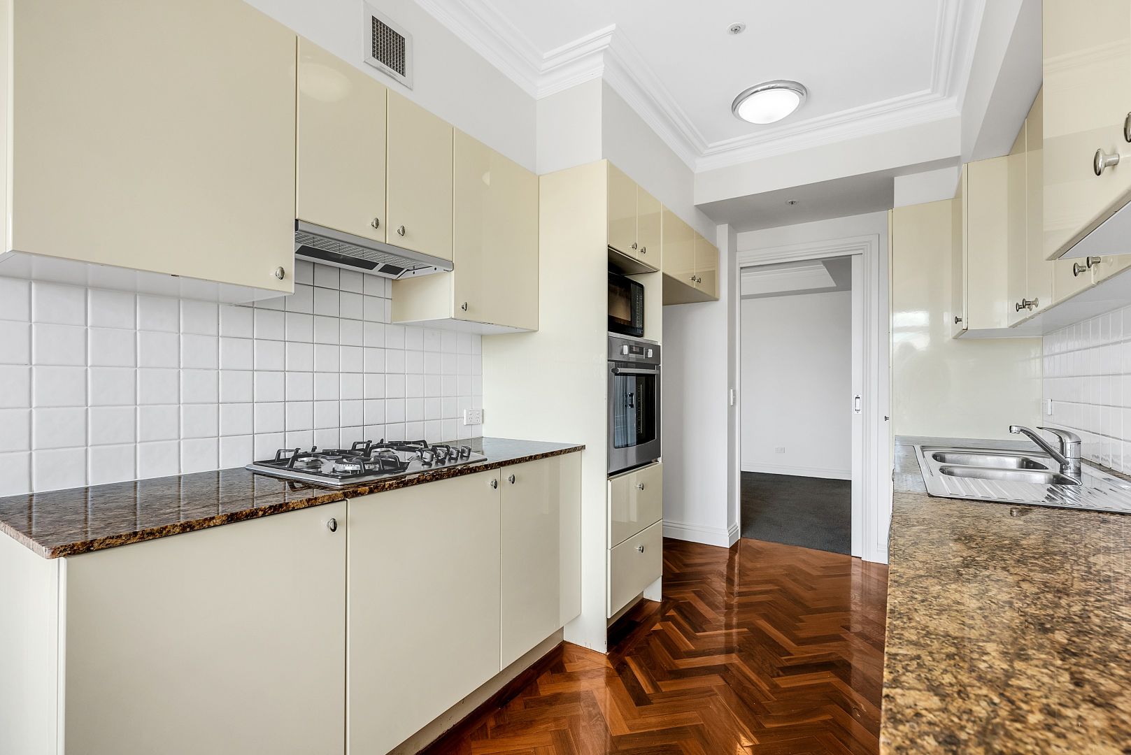 904/469 St Kilda Road, Melbourne VIC 3004, Image 1