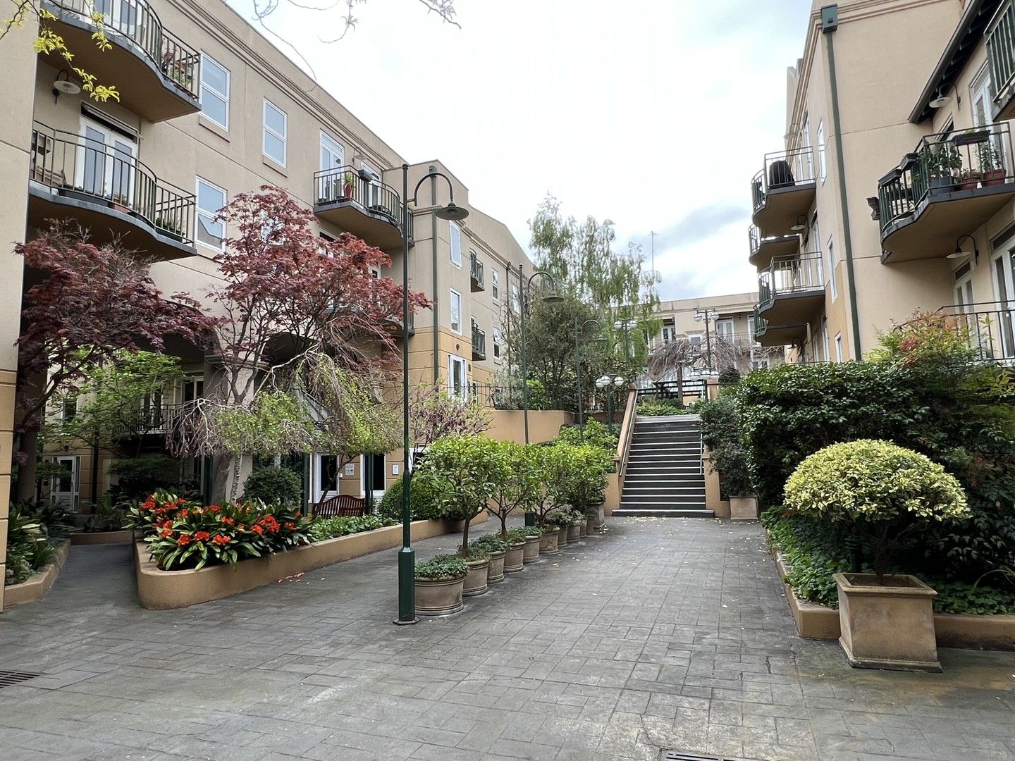 23/117 Rathdowne Street, Carlton VIC 3053 Apartment For Rent 575