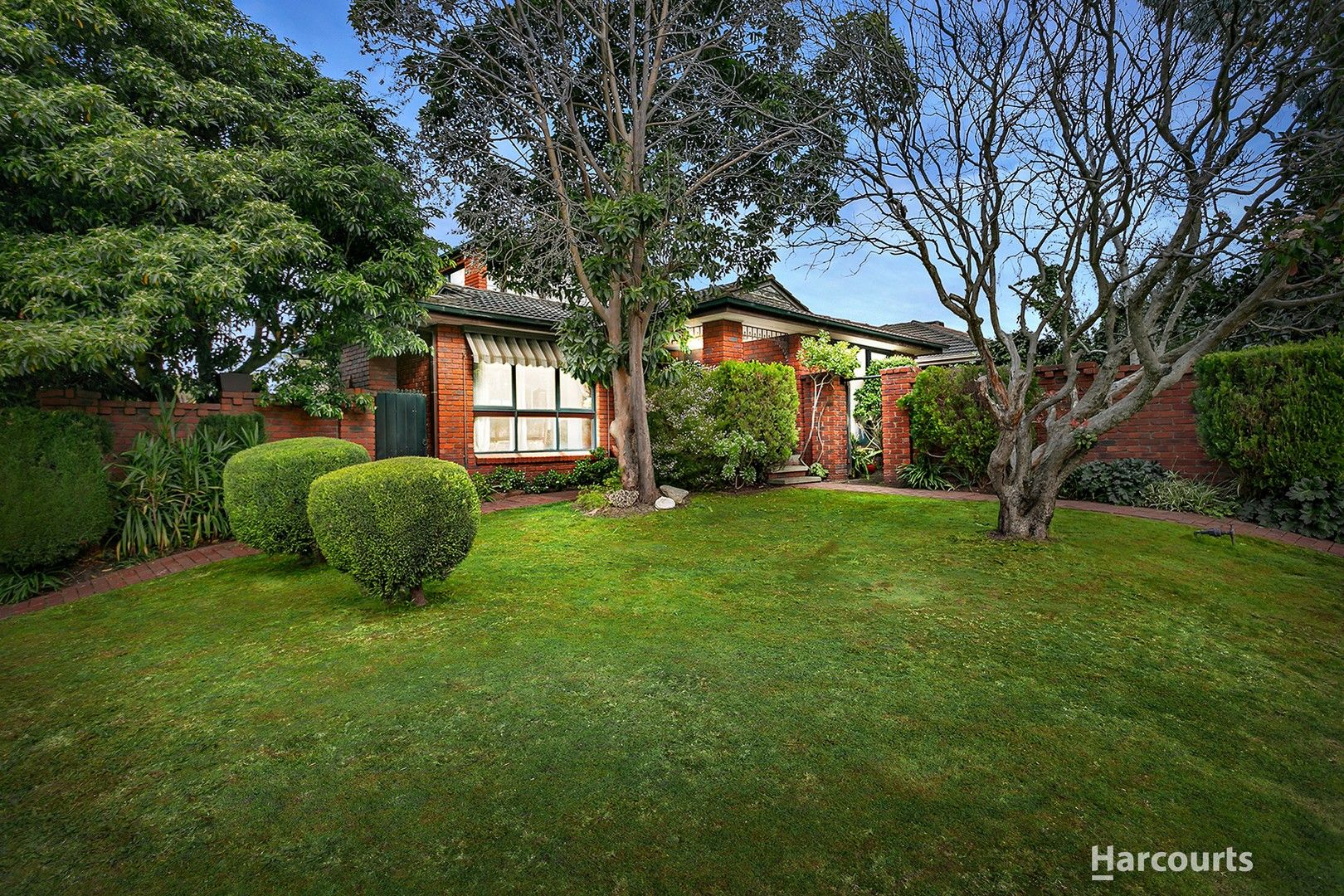 2 Sandhurst Road, Wantirna VIC 3152, Image 0