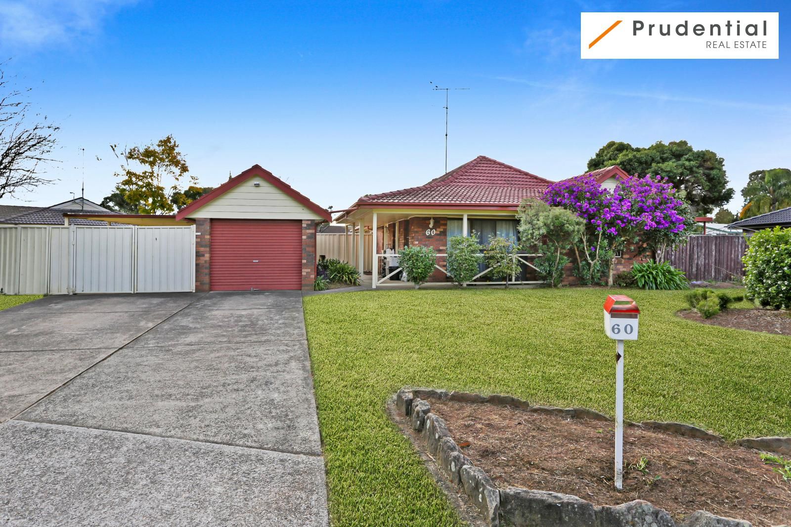 60 Hamlet Crescent, Rosemeadow Property History & Address Research