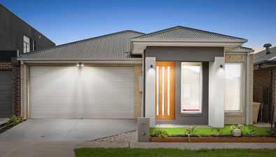 Picture of 12 Huntingfield Street, THORNHILL PARK VIC 3335