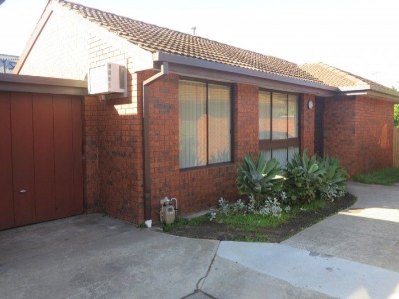 2 bedrooms Apartment / Unit / Flat in 4/124 Flinders Street THORNBURY VIC, 3071