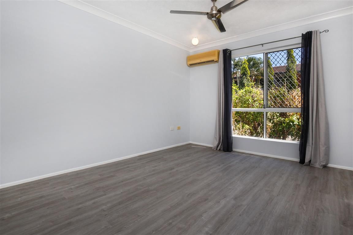 3/5 Soule Street, Hermit Park QLD 4812, Image 2