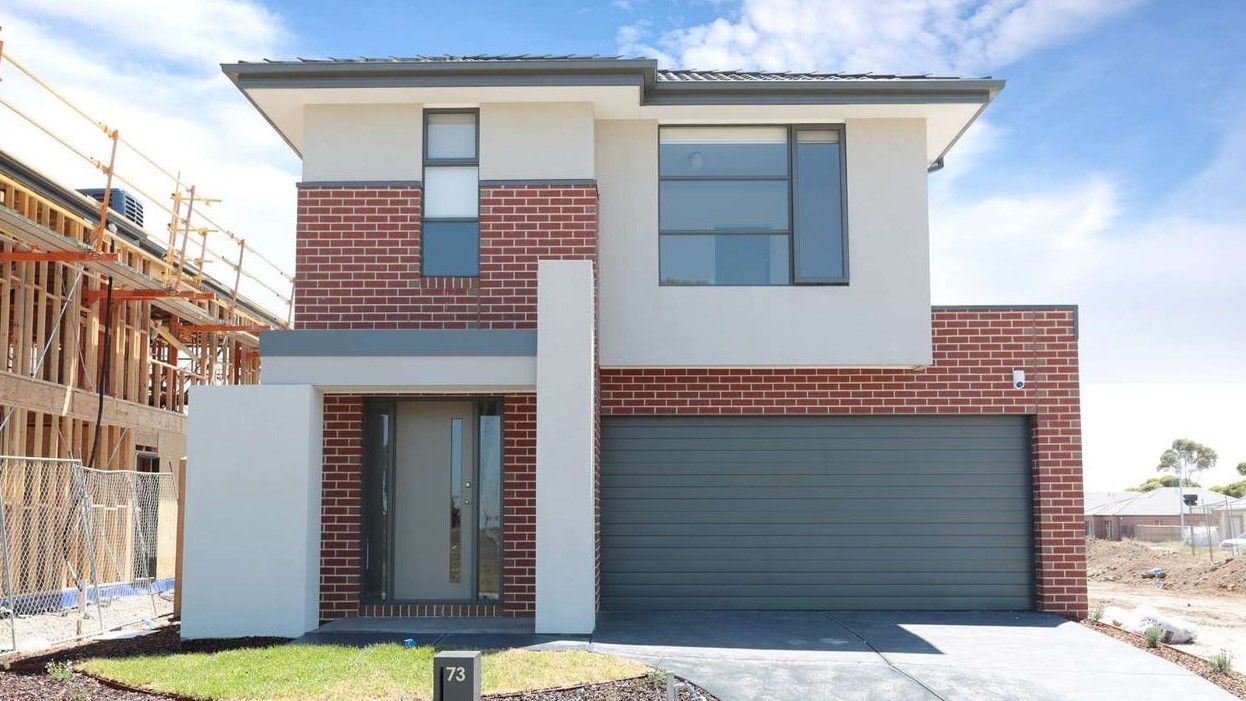 4 bedrooms House in 73 Mulloway Dr POINT COOK VIC, 3030