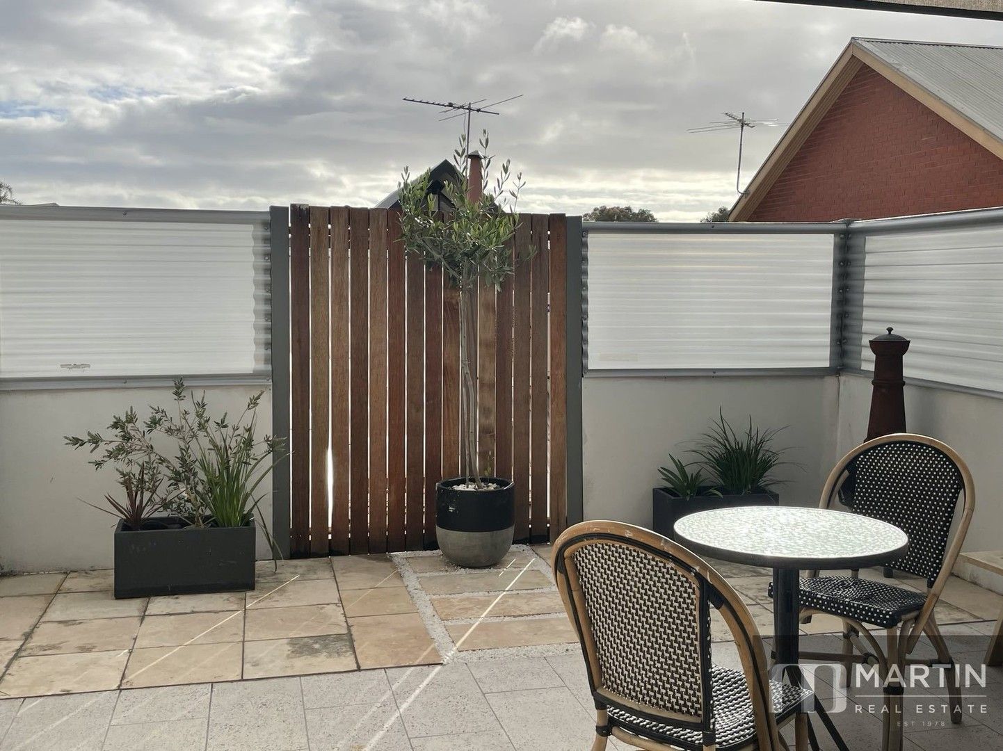 1 bedrooms Studio in 14B Travers Place NORTH ADELAIDE SA, 5006