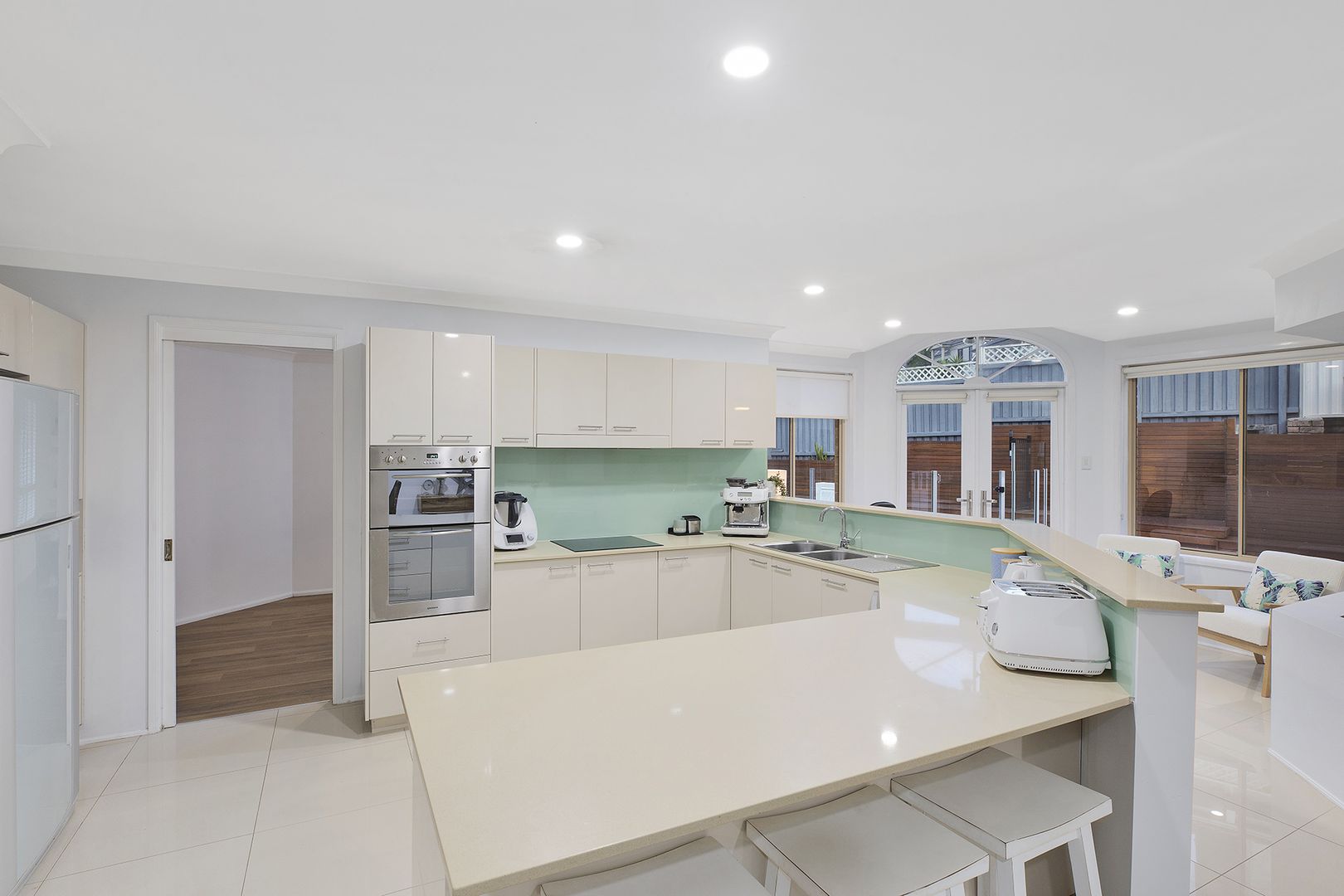 1 Aires Close, Erina NSW 2250, Image 2