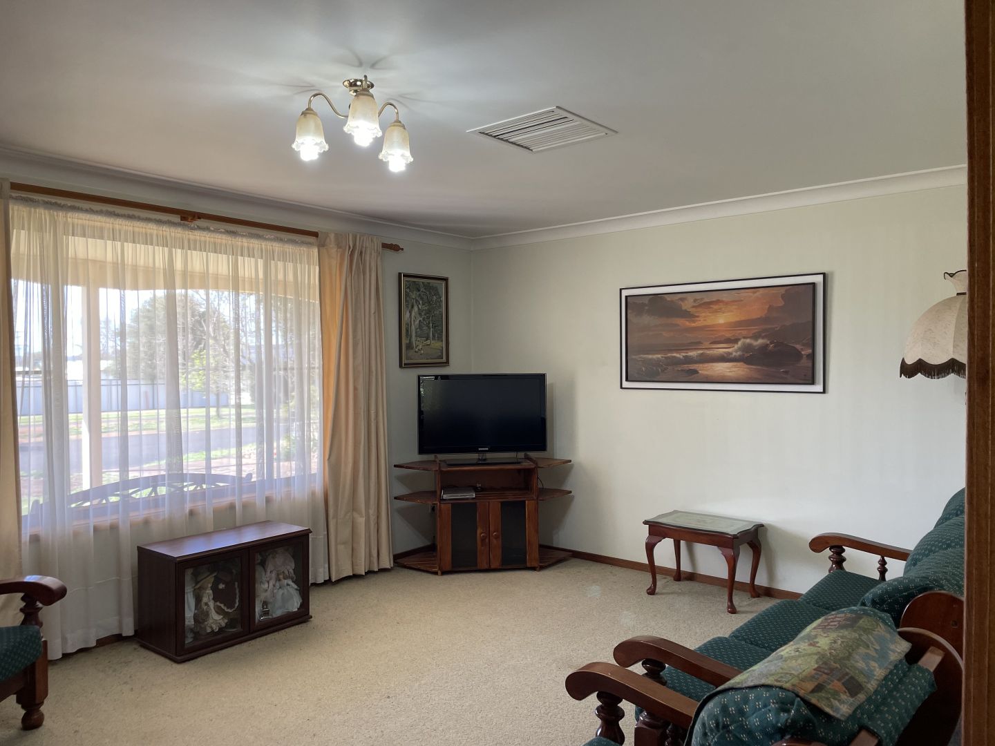 6 Yarrow Street, Dunedoo NSW 2844, Image 1