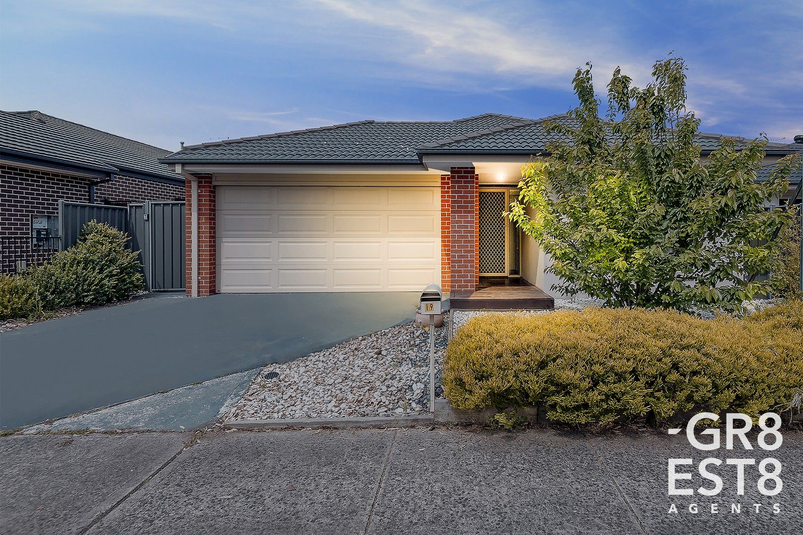 19 Fortuna Crescent, Cranbourne West VIC 3977, Image 0