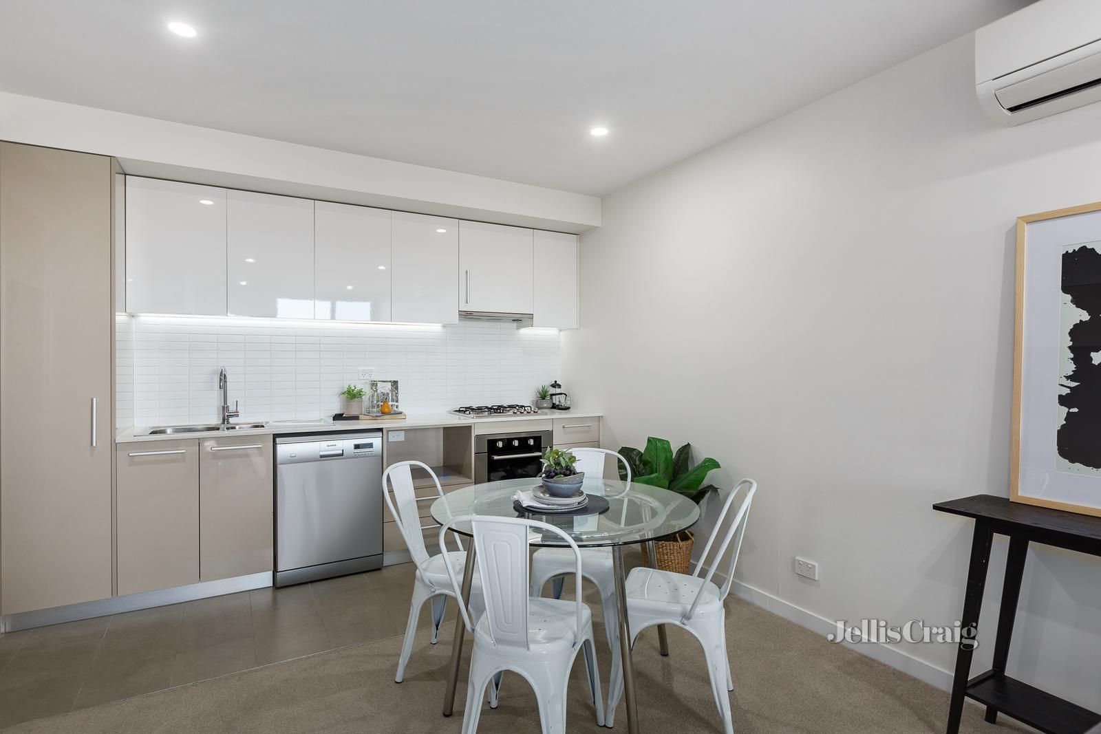 406/193-195 Springvale Road, Nunawading VIC 3131, Image 1