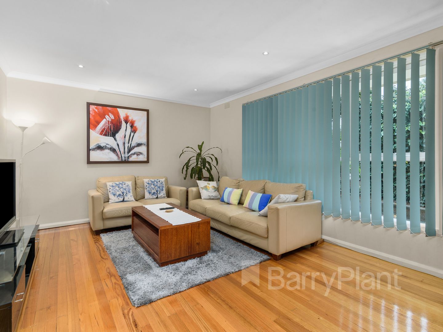 1/7 Saxby Court, Wantirna South VIC 3152, Image 1