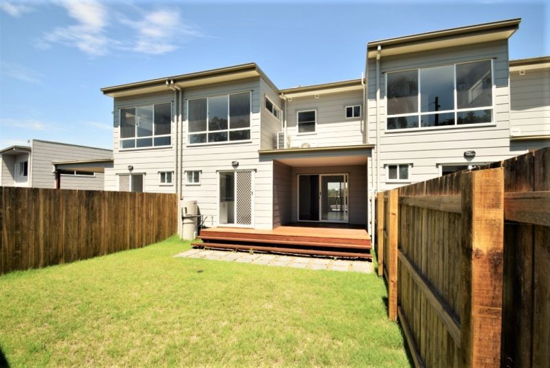 4 Albatross Court, Carbrook QLD 4130, Image 0