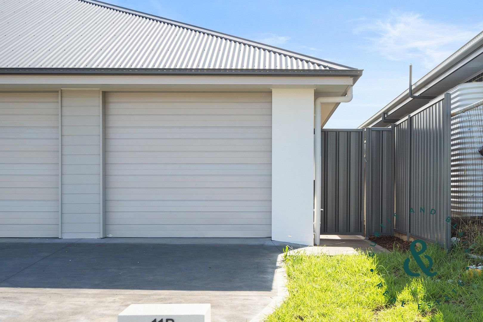 2 bedrooms Duplex in 11B Kingaroy Street MEDOWIE NSW, 2318