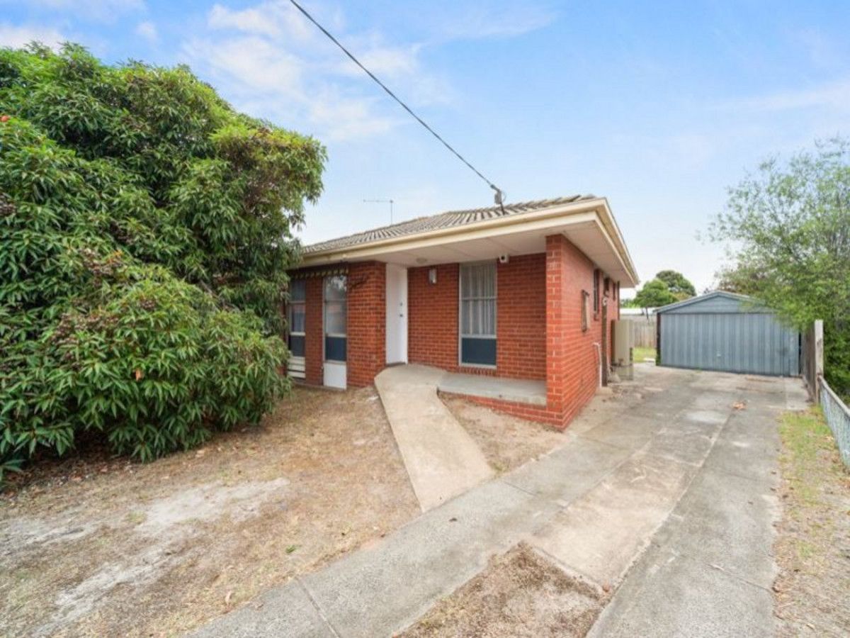 26 Silver Avenue, Frankston North VIC 3200