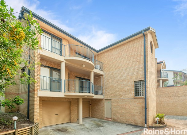 12/29 Central Coast Highway, West Gosford NSW 2250