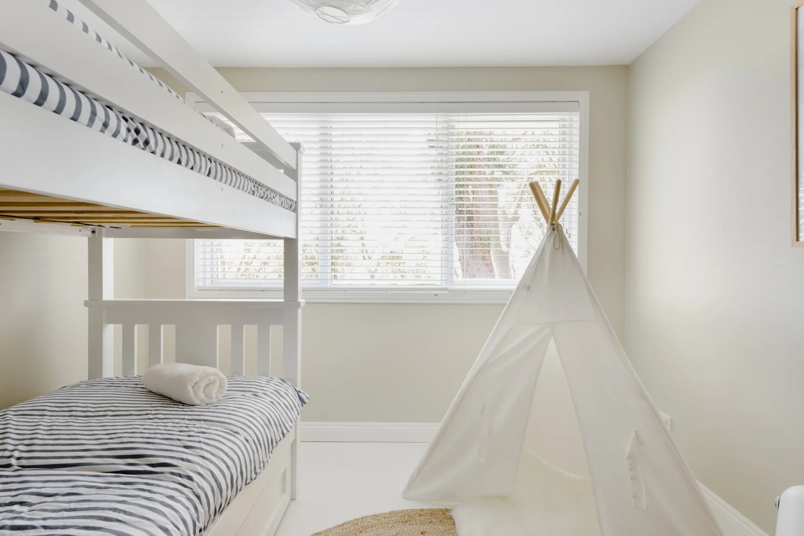 Additional image 11 of 4 Riviera Avenue, Avalon Beach NSW 2107