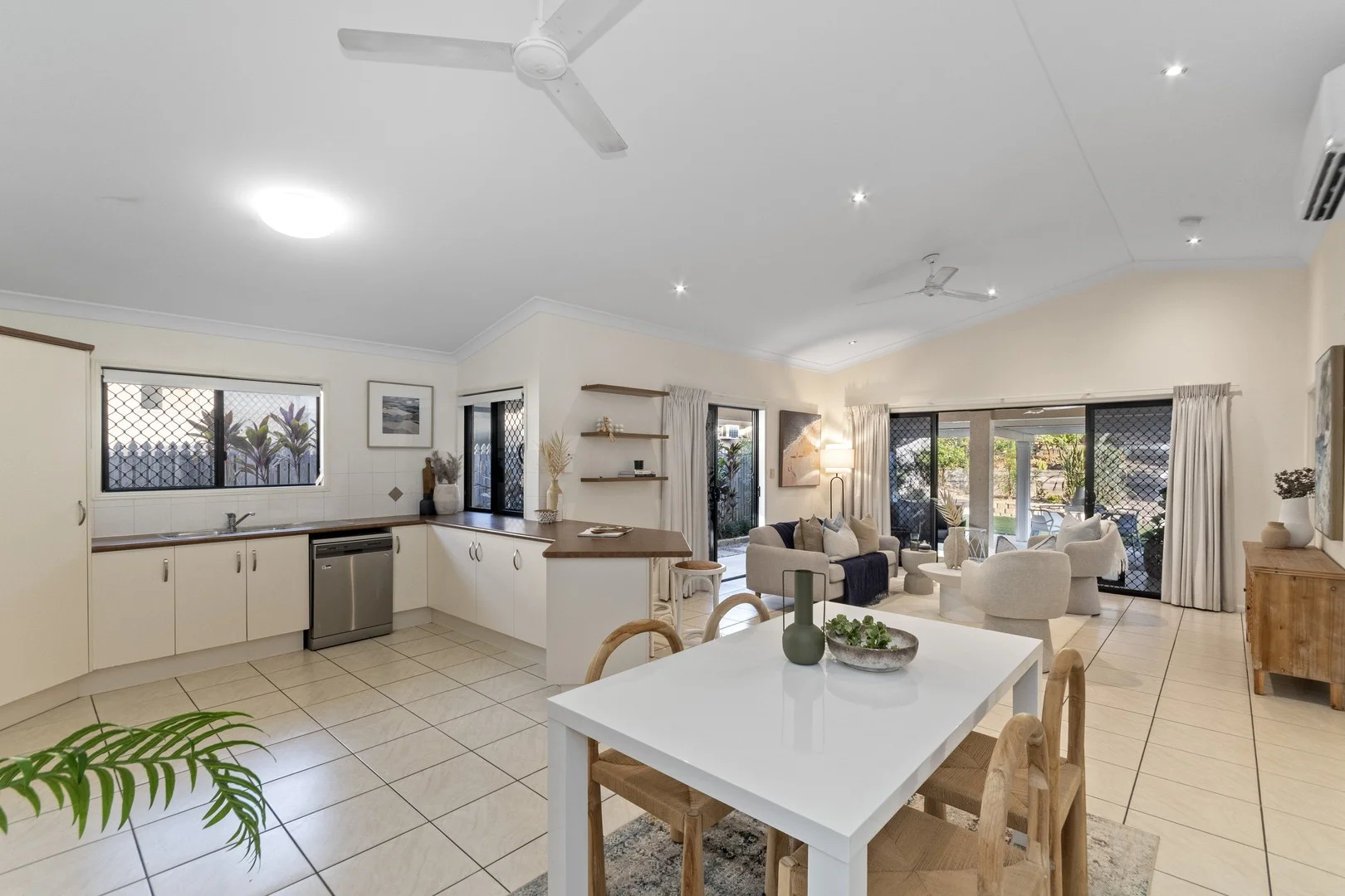 12 Dotterel Close, Douglas QLD 4814