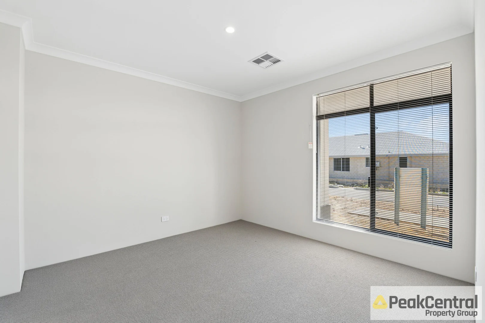 Additional image 2 of 4 Magpie Place, Eglinton WA 6034