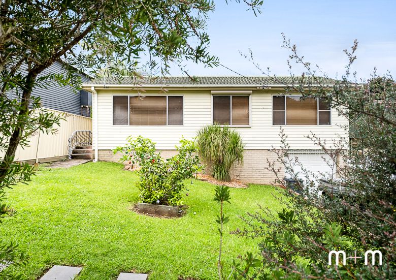 33 Beveles Avenue, Unanderra NSW 2526, Image 0