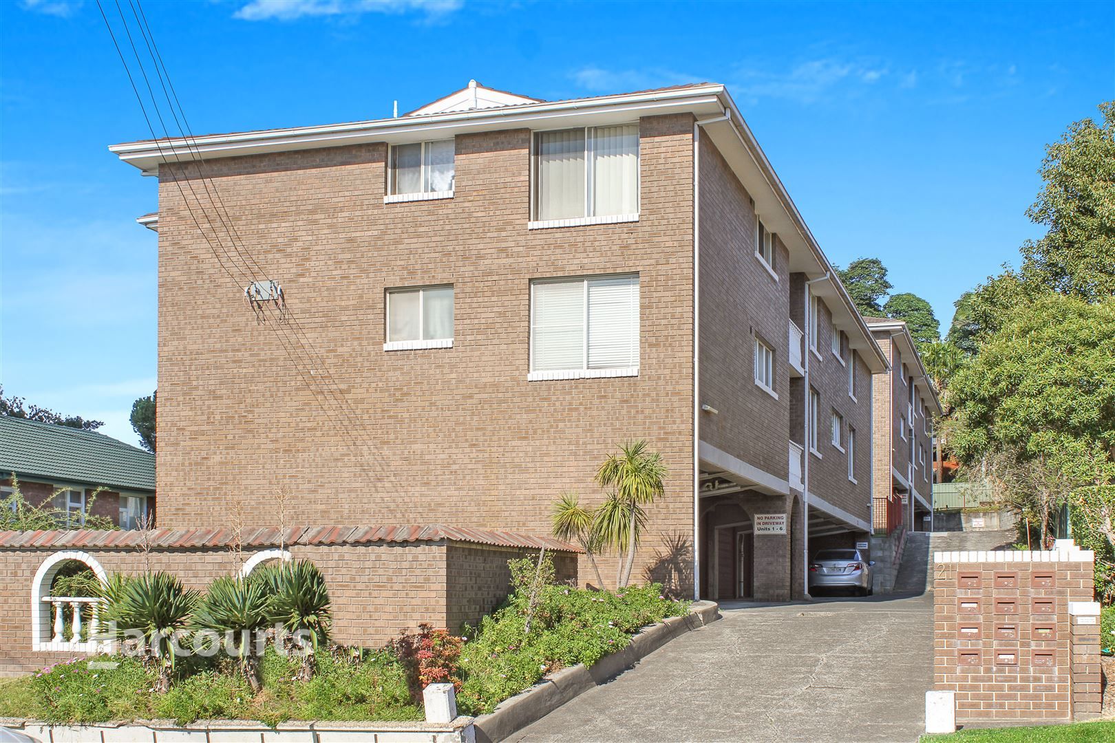 2/21 Heaslip Street, Coniston NSW 2500, Image 0