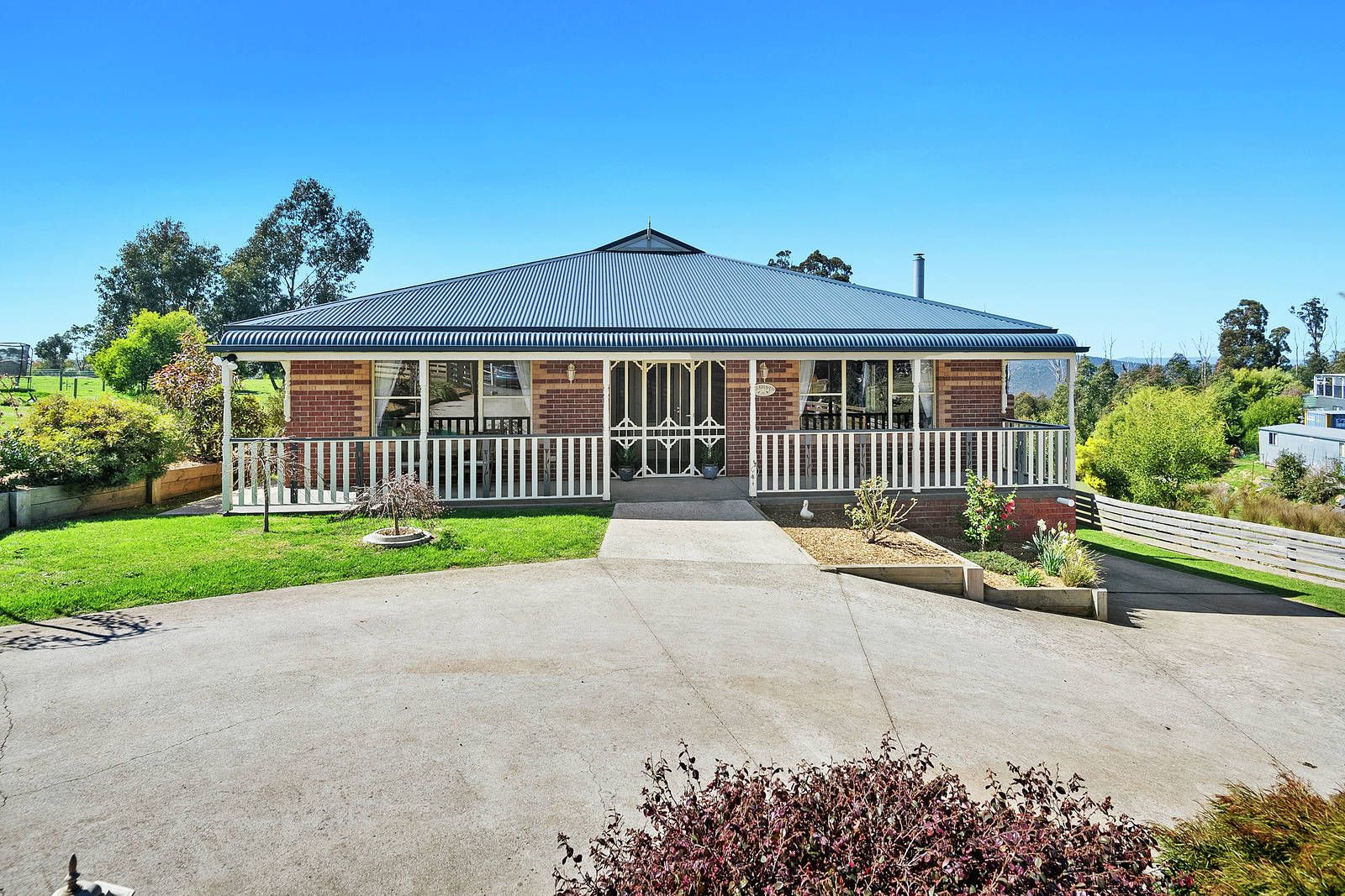 19 and 21 Pine Ridge Road, Kinglake West VIC 3757, Image 0